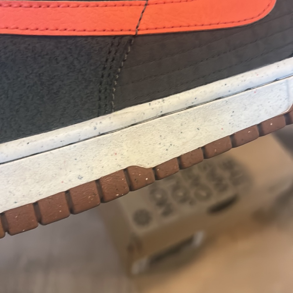 Nike Dunks - Picture 2 of 8